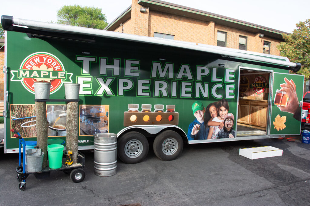 New York Maple Pure Experience Van